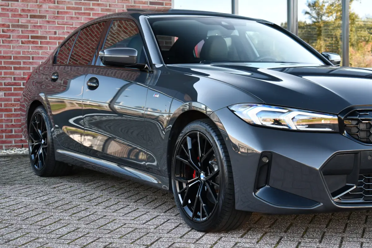 330e M-Sport Dravit E-Dak Trekh E-zetels 19inch HUD Adp-onderstel