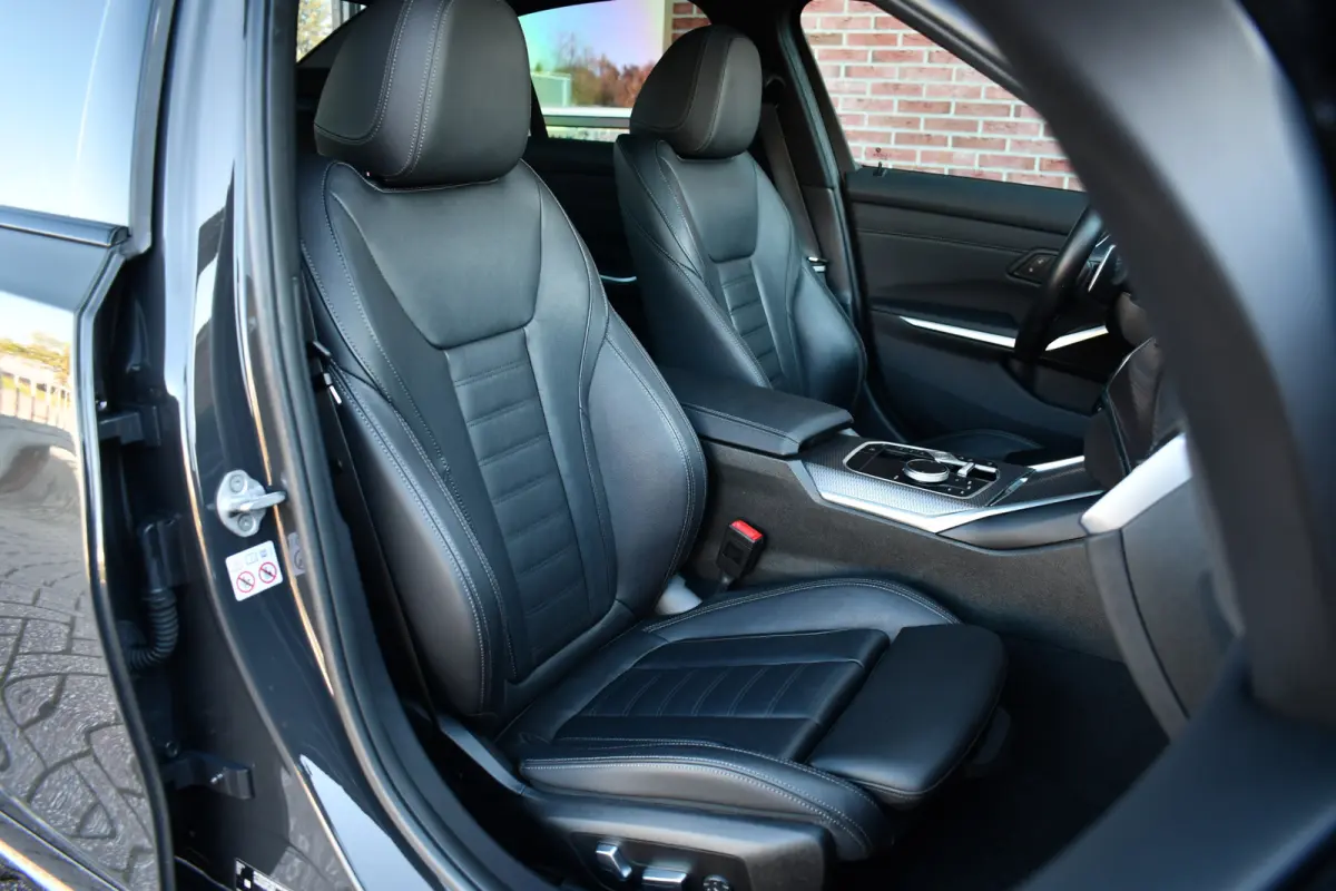 330e M-Sport Dravit E-Dak Trekh E-zetels 19inch HUD Adp-onderstel