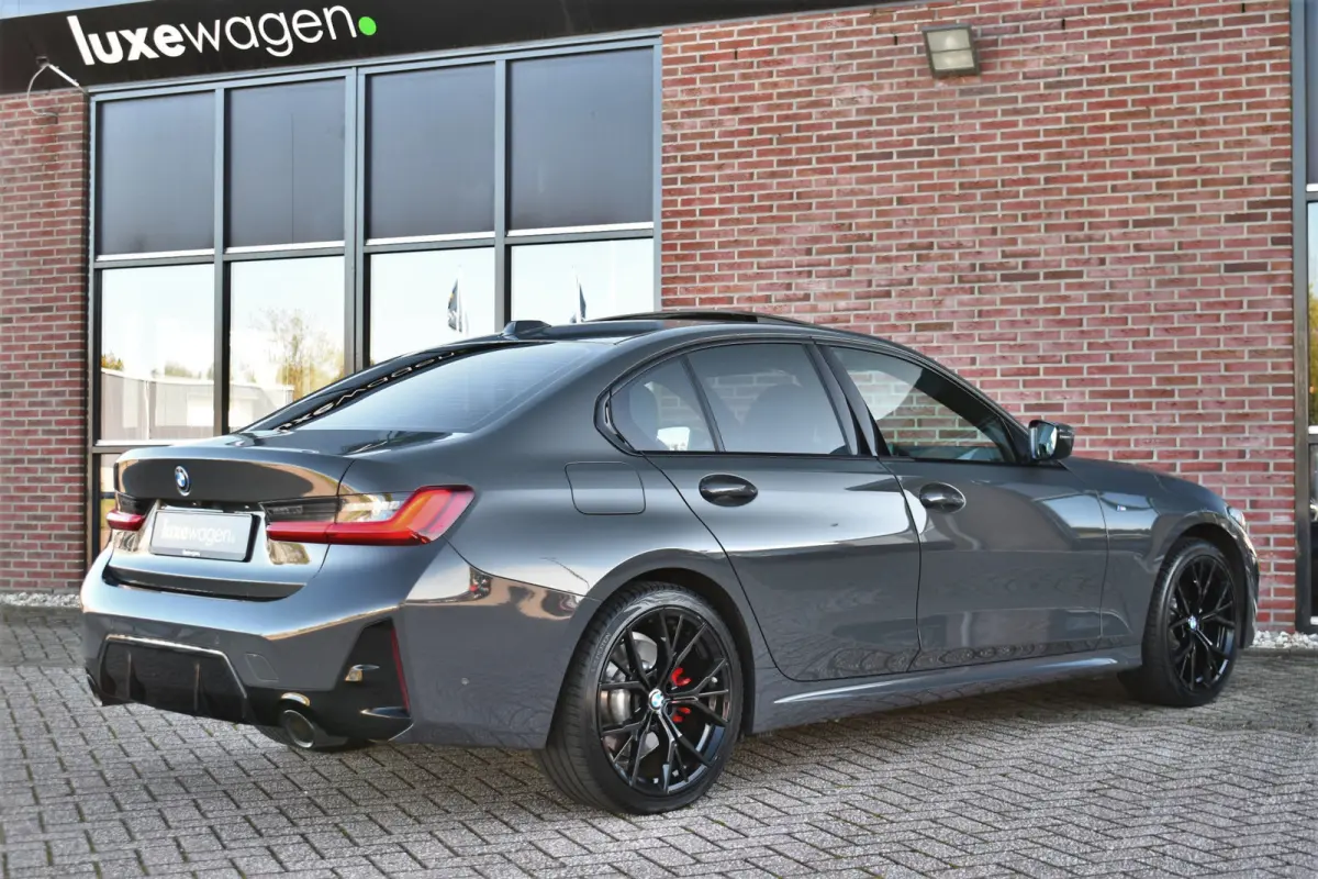 330e M-Sport Dravit E-Dak Trekh E-zetels 19inch HUD Adp-onderstel