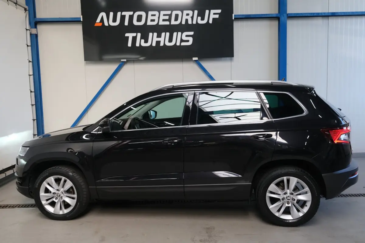 1.5 TSI ACT Business Edition Plus - N.A.P. Airco, Cruise, PDC, Navi, Stoelverwarming, Carplay, Virtueel display.