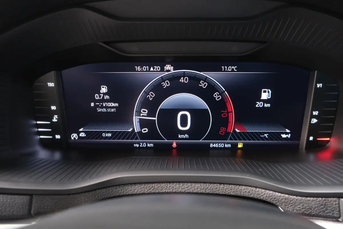 1.5 TSI ACT Business Edition Plus - N.A.P. Airco, Cruise, PDC, Navi, Stoelverwarming, Carplay, Virtueel display.