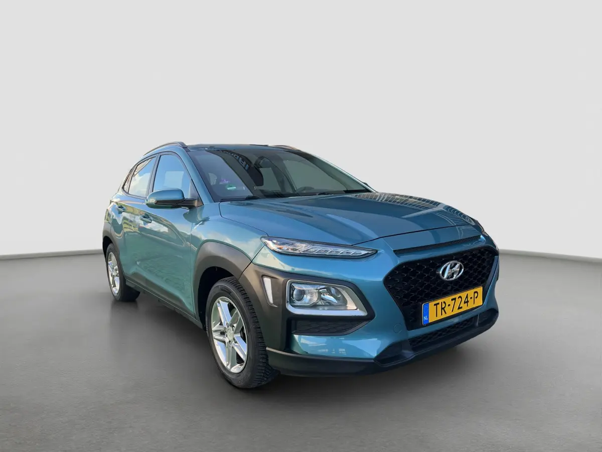 1.0 Turbo 120pk Essence | Camera | Carplay | Climate controle | Cruise controle | Trekhaak | Premium Audio | Parkeersensoren | Navigatie