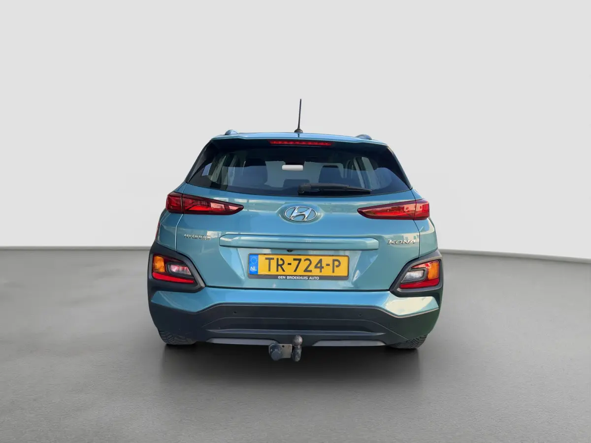 1.0 Turbo 120pk Essence | Camera | Carplay | Climate controle | Cruise controle | Trekhaak | Premium Audio | Parkeersensoren | Navigatie