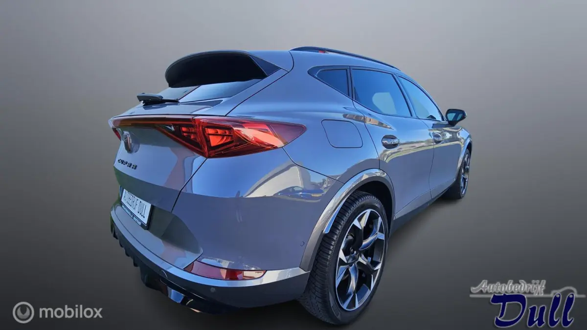 1.4 eHybrid VZ Performance 245PK DSG 25692km
