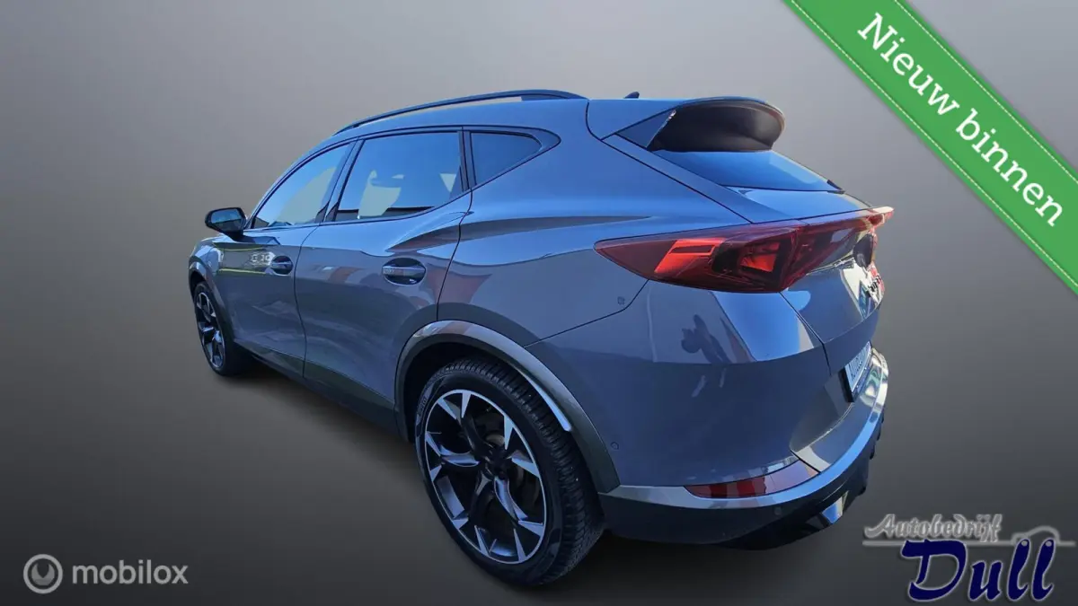 1.4 eHybrid VZ Performance 245PK DSG 25692km