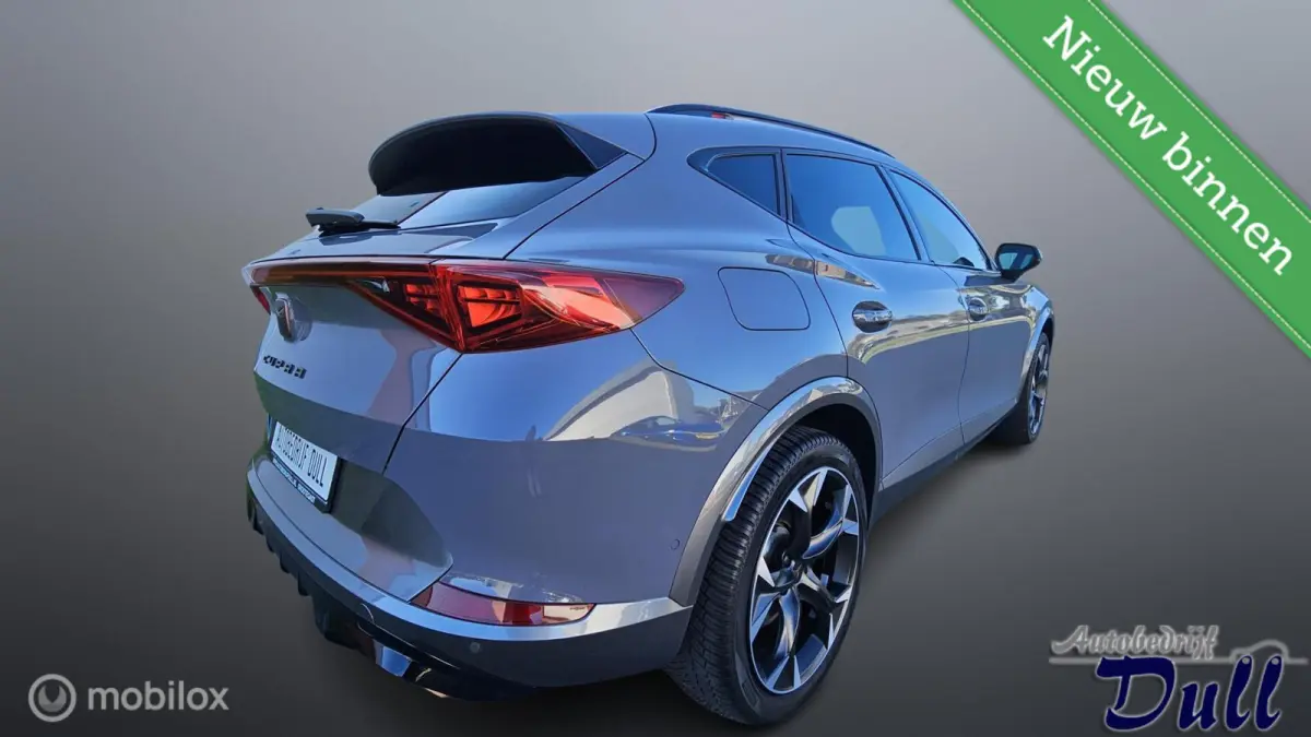 1.4 eHybrid VZ Performance 245PK DSG 25692km