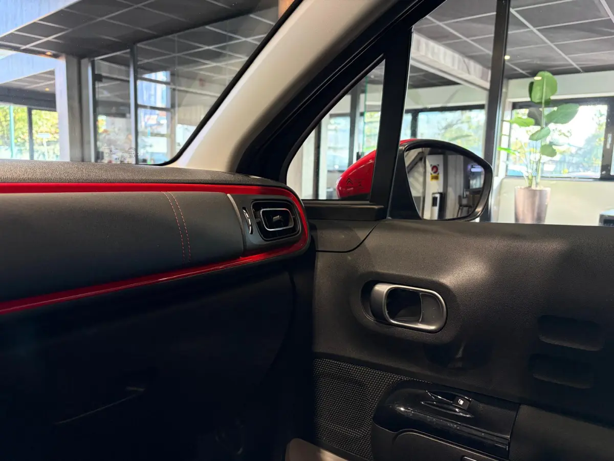 1.2 110pk S&S Shine Carplay | Navigatie | Keyless start | Camera
