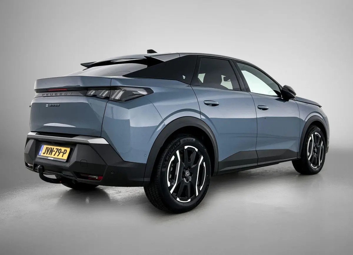SUV Allure Avantage 73 kWh 210pk | Accu 99 % | 526km WLTP Actieradius | Navigatie | 360° Camera | Stuurverwarming | Adaptieve Cruise Control | Climate Control | Parkeersensoren v+a | Dodeho