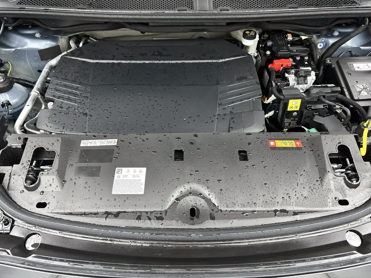 SUV Allure Avantage 73 kWh 210pk | Accu 99 % | 526km WLTP Actieradius | Navigatie | 360° Camera | Stuurverwarming | Adaptieve Cruise Control | Climate Control | Parkeersensoren v+a | Dodeho