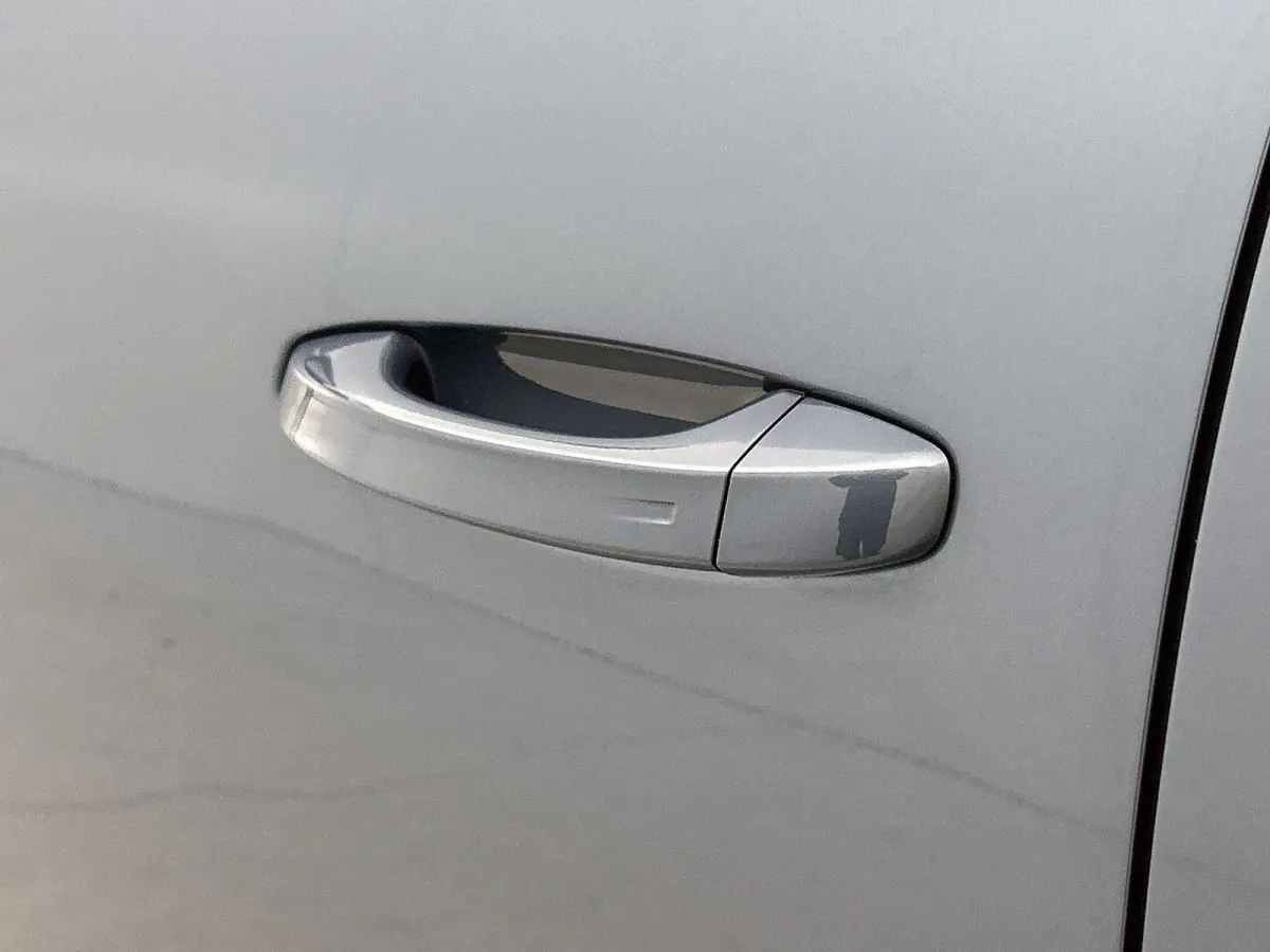 SUV Allure Avantage 73 kWh 210pk | Accu 99 % | 526km WLTP Actieradius | Navigatie | 360° Camera | Stuurverwarming | Adaptieve Cruise Control | Climate Control | Parkeersensoren v+a | Dodeho