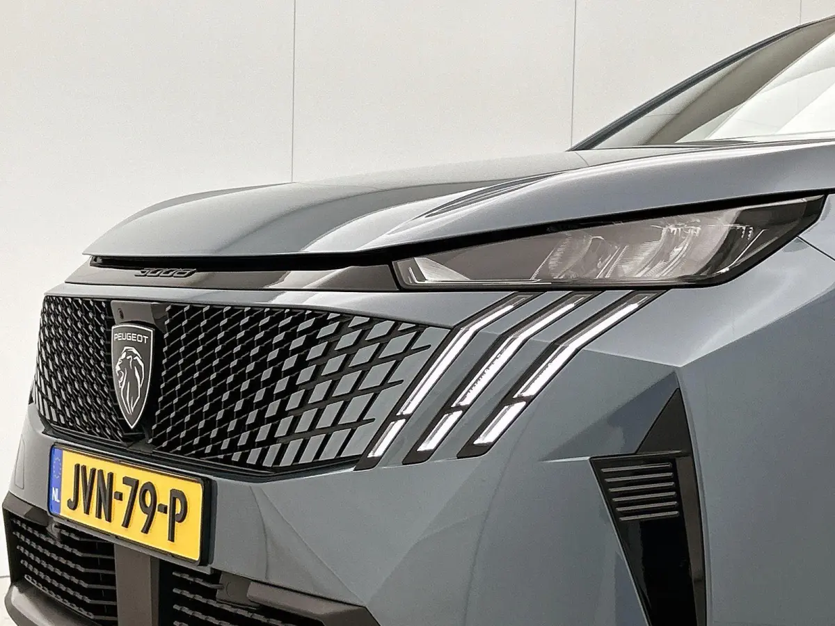 SUV Allure Avantage 73 kWh 210pk | Accu 99 % | 526km WLTP Actieradius | Navigatie | 360° Camera | Stuurverwarming | Adaptieve Cruise Control | Climate Control | Parkeersensoren v+a | Dodeho