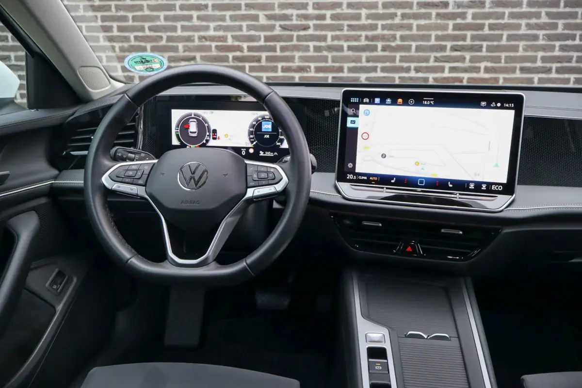 1.5 eHybrid 204pk Business | SoH 100% | Head-up Display | Side Assist | Massage Voorstoelen