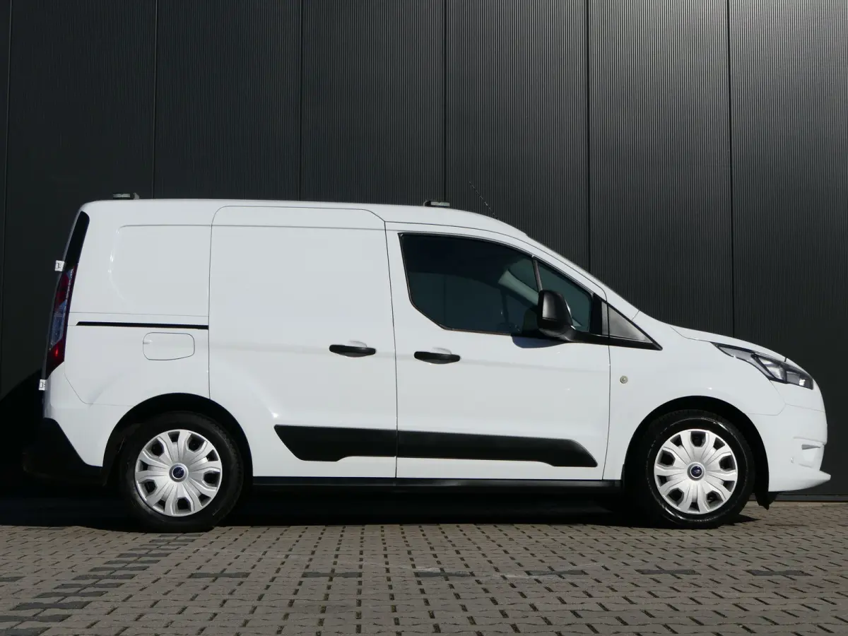 1.5 EcoBlue L1 Trend | Laadruimte Pakket | Trekhaak | Cruise Control | Bluetooth | Verwarmde Voorruit | Schuifdeur