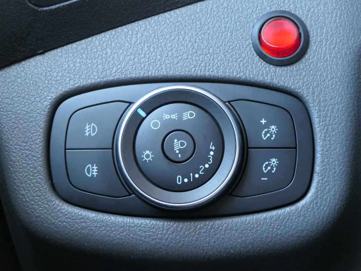1.5 EcoBlue L1 Trend | Laadruimte Pakket | Trekhaak | Cruise Control | Bluetooth | Verwarmde Voorruit | Schuifdeur
