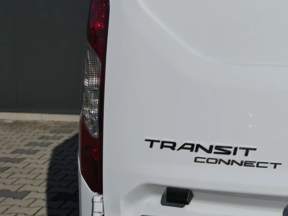 1.5 EcoBlue L1 Trend | Laadruimte Pakket | Trekhaak | Cruise Control | Bluetooth | Verwarmde Voorruit | Schuifdeur