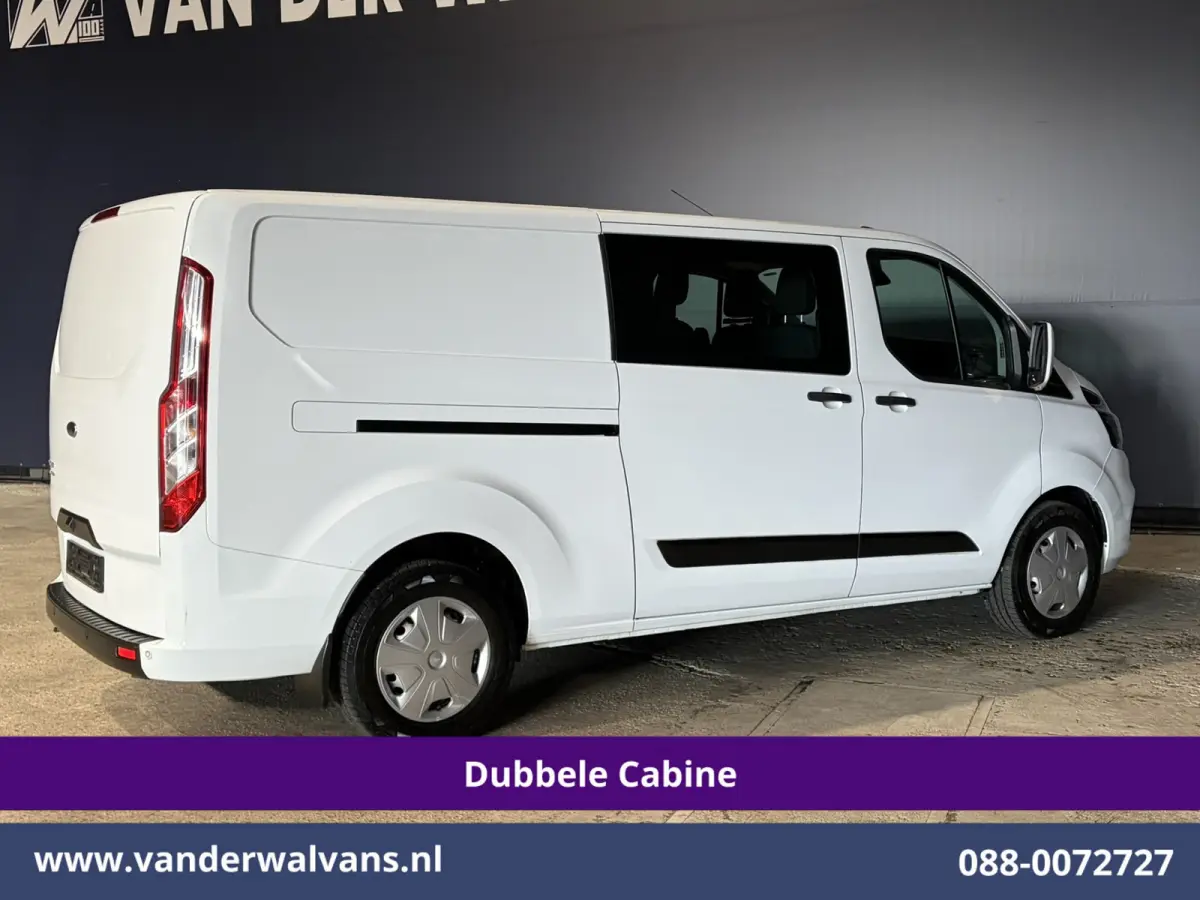 2.0 TDCI 131pk L2H1 Dubbele Cabine Euro6 Airco | 6-Zits | Camera | Navigatie | LED | Apple Carplay Cruisecontrol, Stoelverwarming, Verwarmde Voorruit, Parkeersensoren, Bijrijdersbank