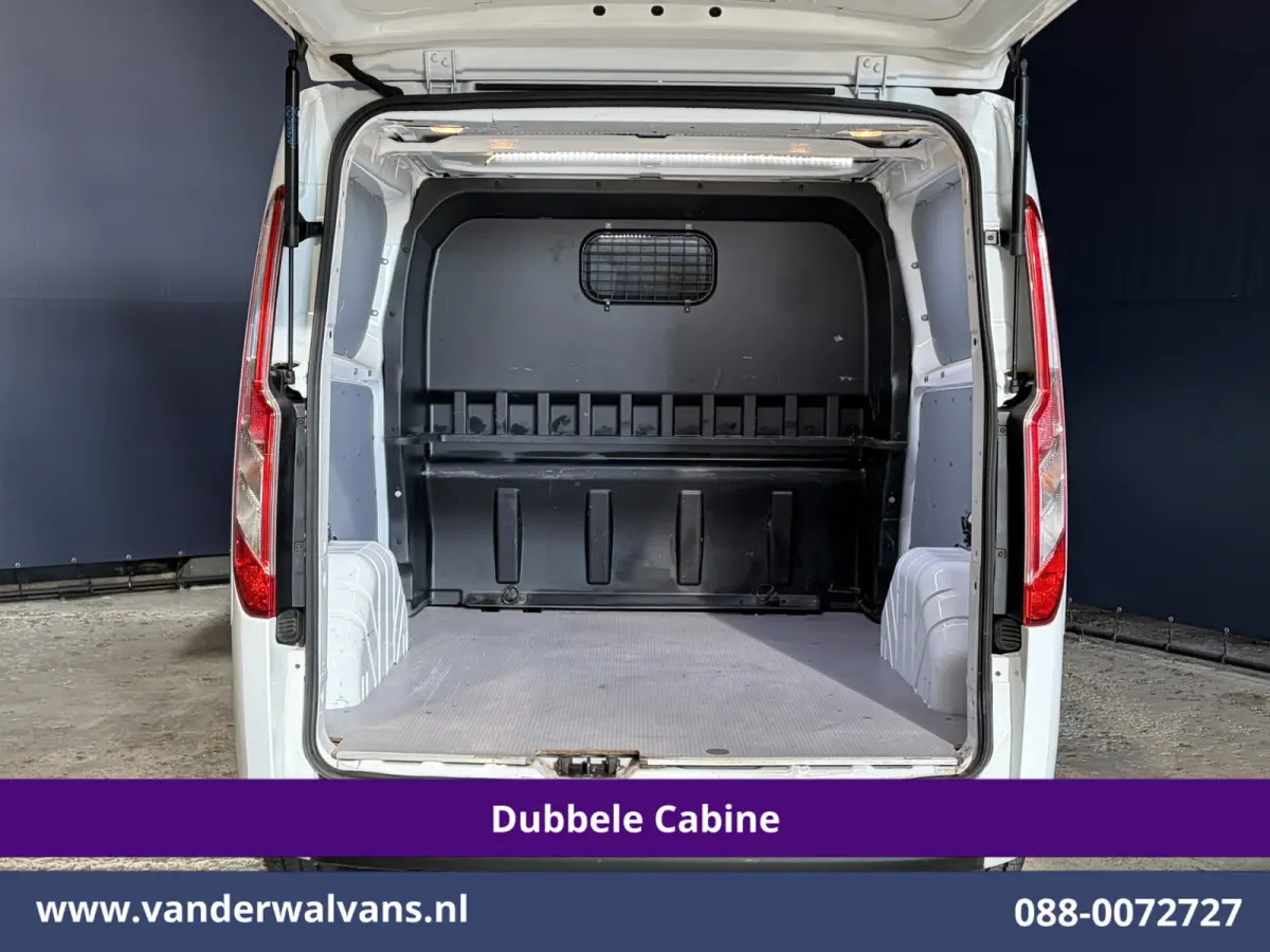 2.0 TDCI 131pk L2H1 Dubbele Cabine Euro6 Airco | 6-Zits | Camera | Navigatie | LED | Apple Carplay Cruisecontrol, Stoelverwarming, Verwarmde Voorruit, Parkeersensoren, Bijrijdersbank