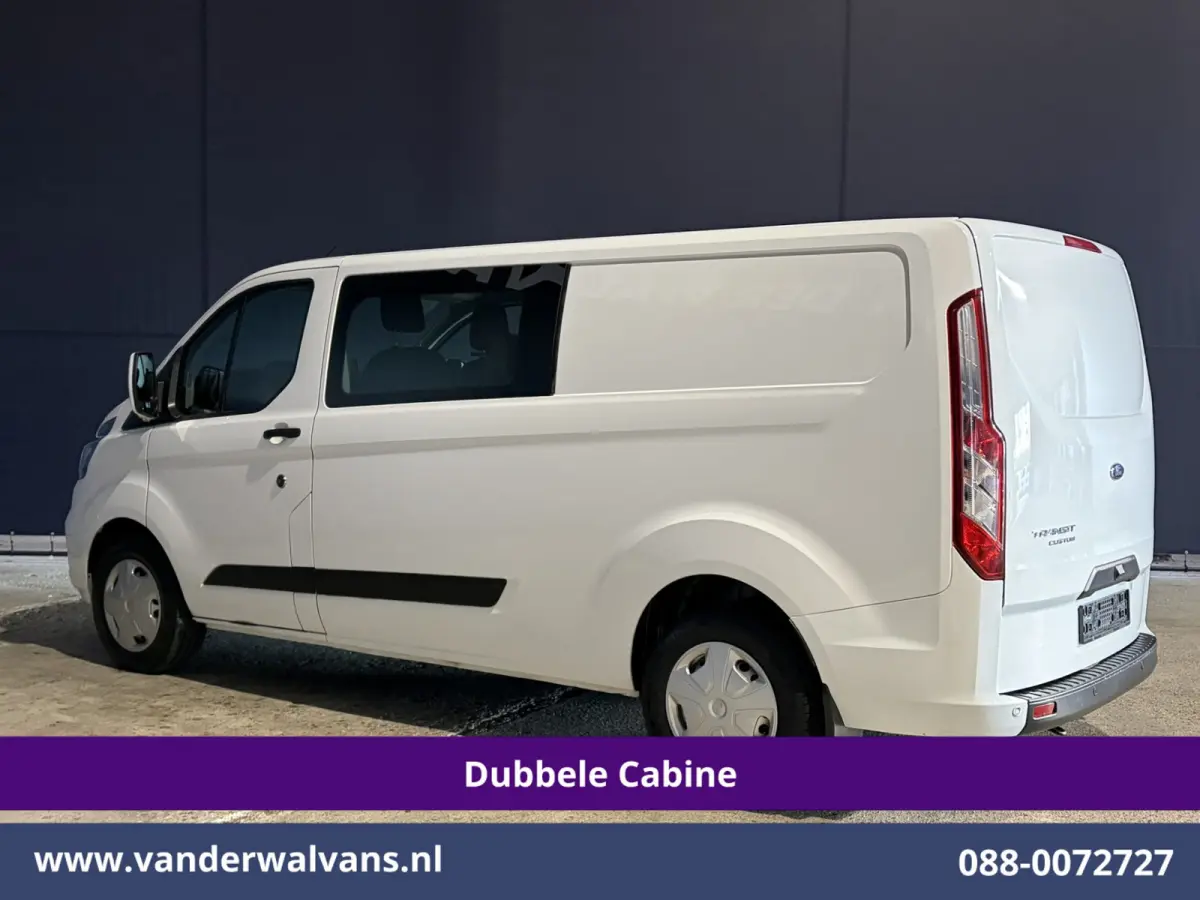 2.0 TDCI 131pk L2H1 Dubbele Cabine Euro6 Airco | 6-Zits | Camera | Navigatie | LED | Apple Carplay Cruisecontrol, Stoelverwarming, Verwarmde Voorruit, Parkeersensoren, Bijrijdersbank