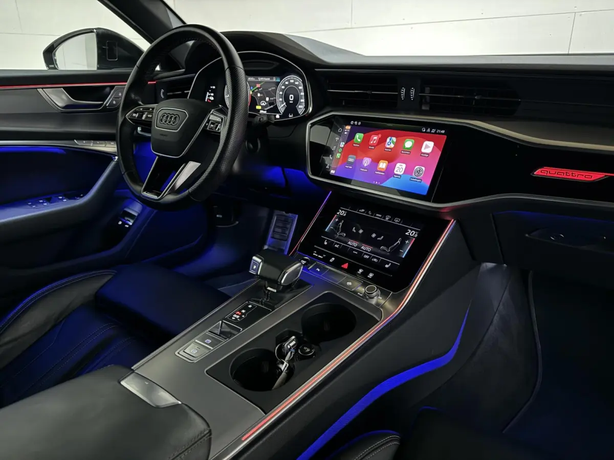 55 TFSI e Quattro Competition S-Line Black Edition