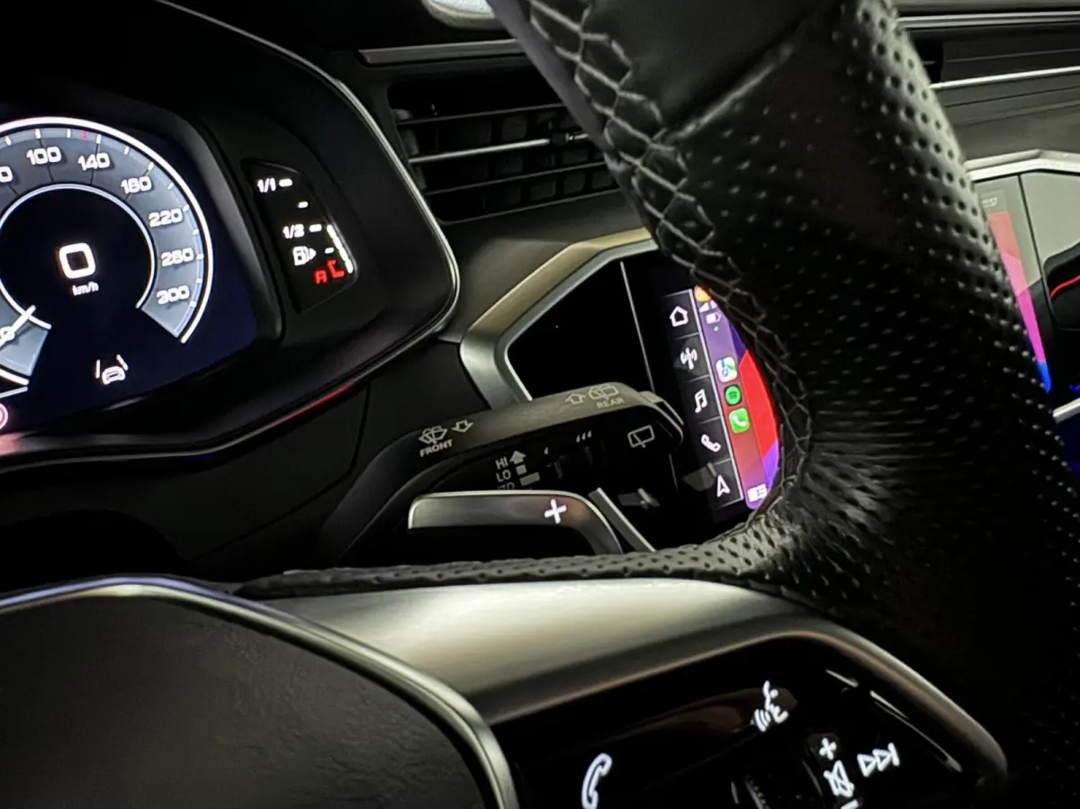 55 TFSI e Quattro Competition S-Line Black Edition