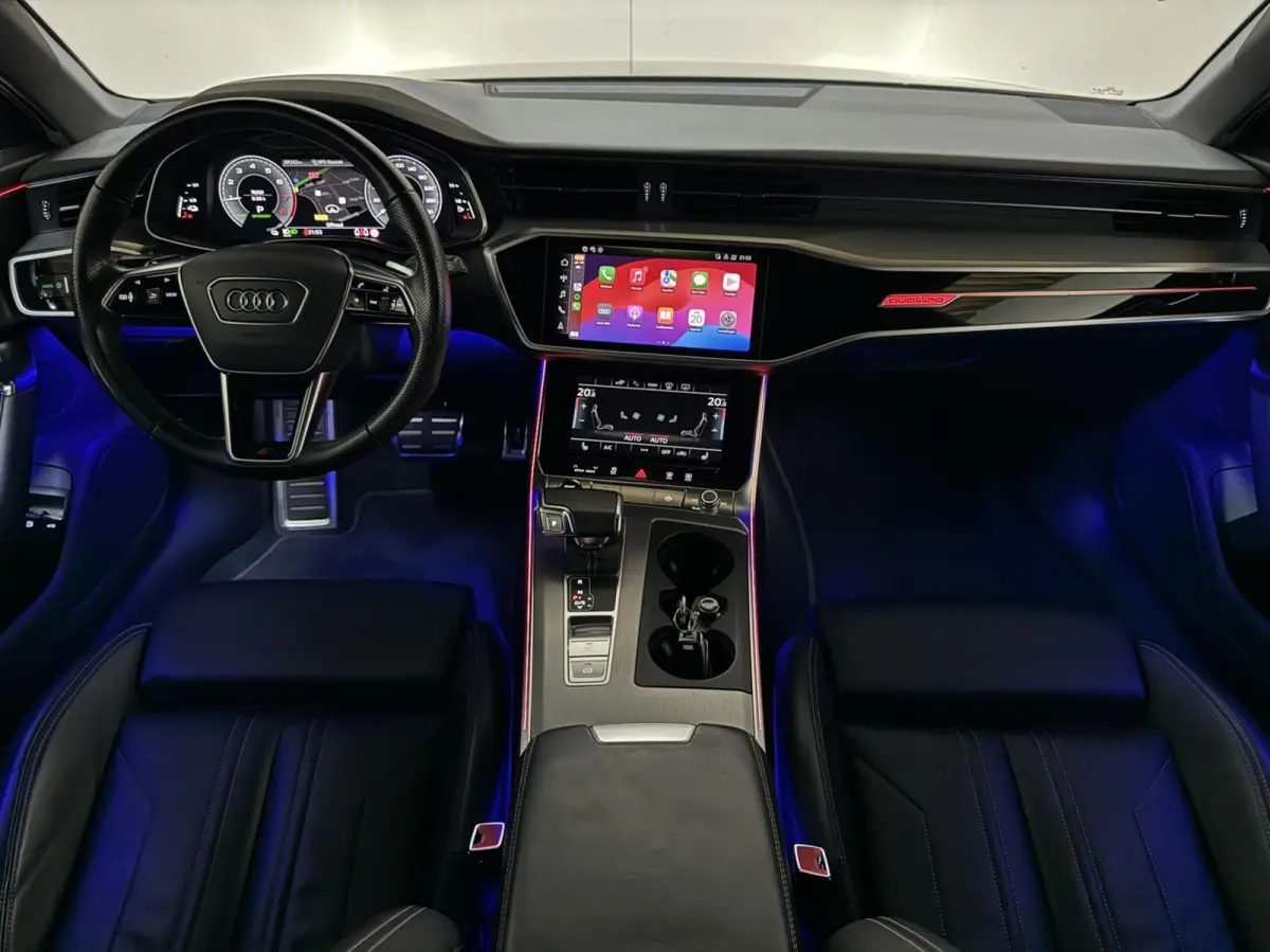 55 TFSI e Quattro Competition S-Line Black Edition