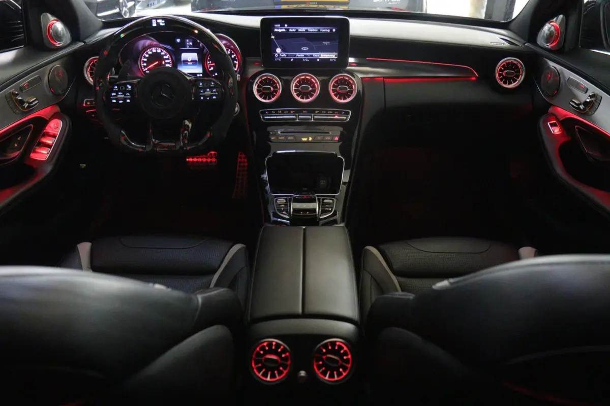 AMG 63 S PANO/360CAMERA/MEMORYSTOELEN/BOMVOL