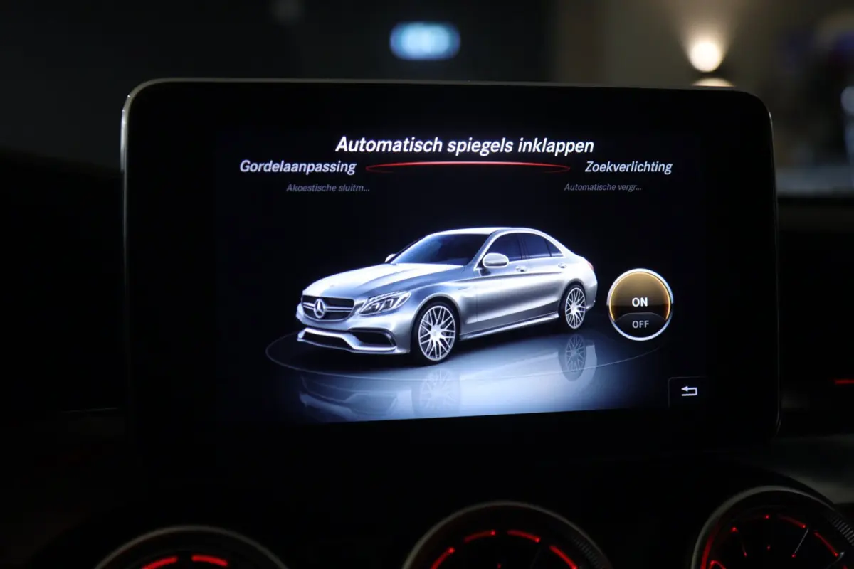 AMG 63 S PANO/360CAMERA/MEMORYSTOELEN/BOMVOL