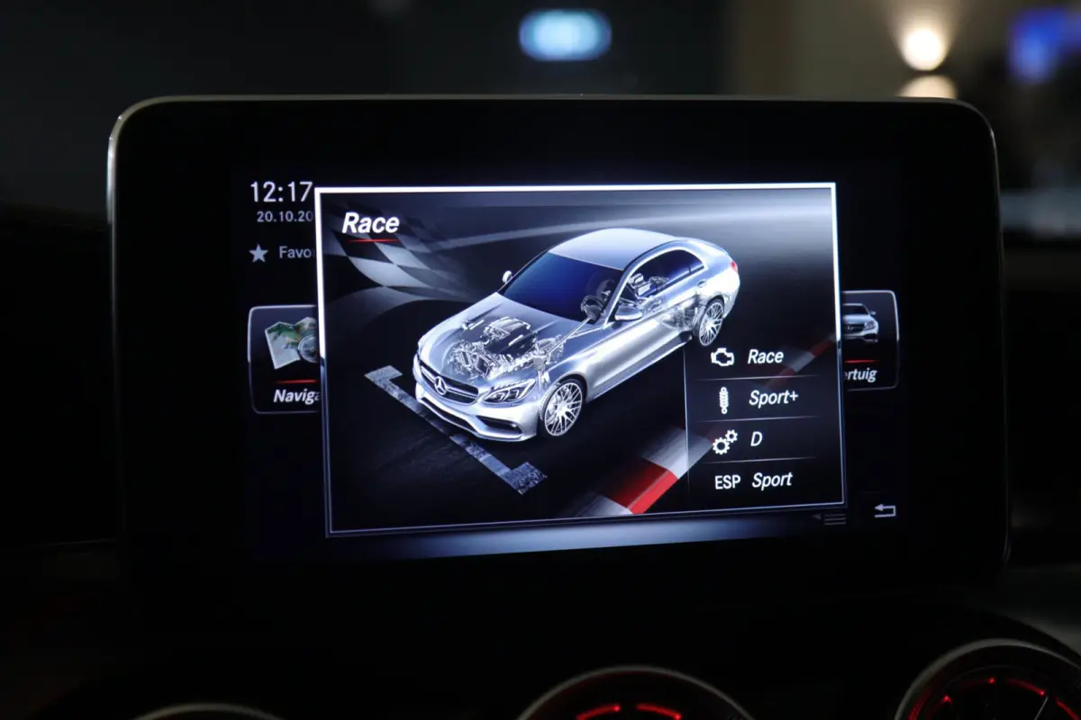 AMG 63 S PANO/360CAMERA/MEMORYSTOELEN/BOMVOL