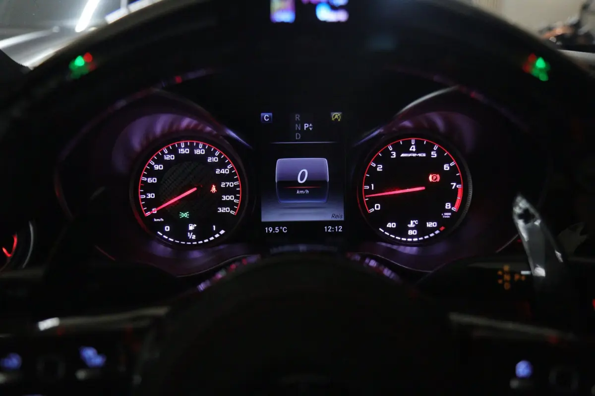 AMG 63 S PANO/360CAMERA/MEMORYSTOELEN/BOMVOL
