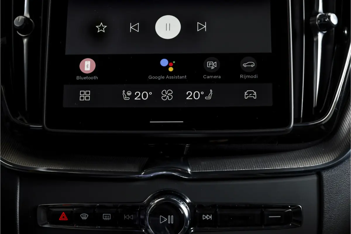 2.0 T8 Plug-in-hybrid AWD Polestar Engineered - Facelift MY26 | Bowers & Wilkins | Dig.Cockpit | Adapt.Cruise | Stoel+-Stuurverw. | PDC | 360 Camera | NAV + App.Connect + NAV | ECC | LM 22" 