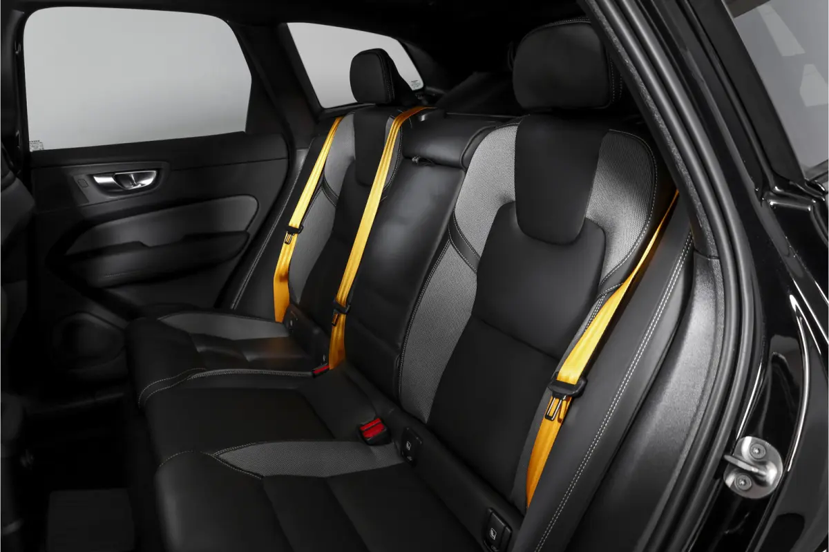 2.0 T8 Plug-in-hybrid AWD Polestar Engineered - Facelift MY26 | Bowers & Wilkins | Dig.Cockpit | Adapt.Cruise | Stoel+-Stuurverw. | PDC | 360 Camera | NAV + App.Connect + NAV | ECC | LM 22" 