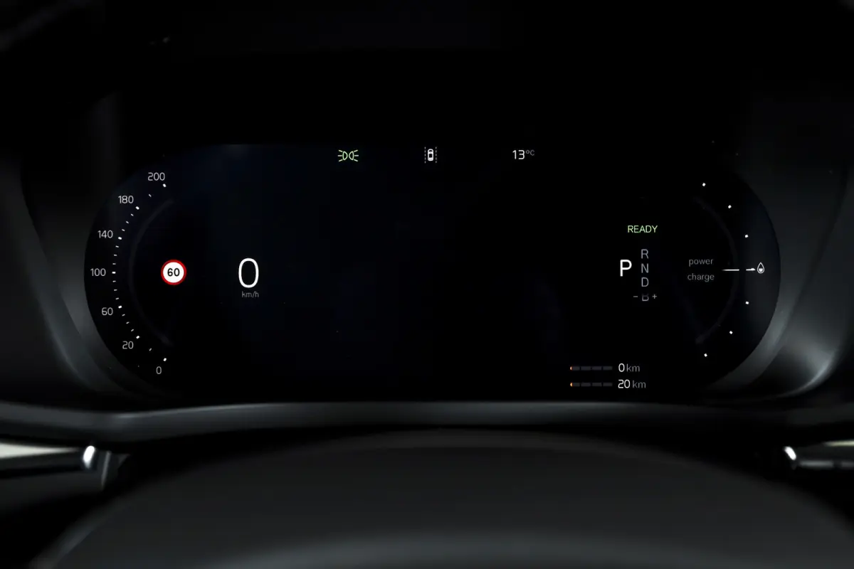 2.0 T8 Plug-in-hybrid AWD Polestar Engineered - Facelift MY26 | Bowers & Wilkins | Dig.Cockpit | Adapt.Cruise | Stoel+-Stuurverw. | PDC | 360 Camera | NAV + App.Connect + NAV | ECC | LM 22" 