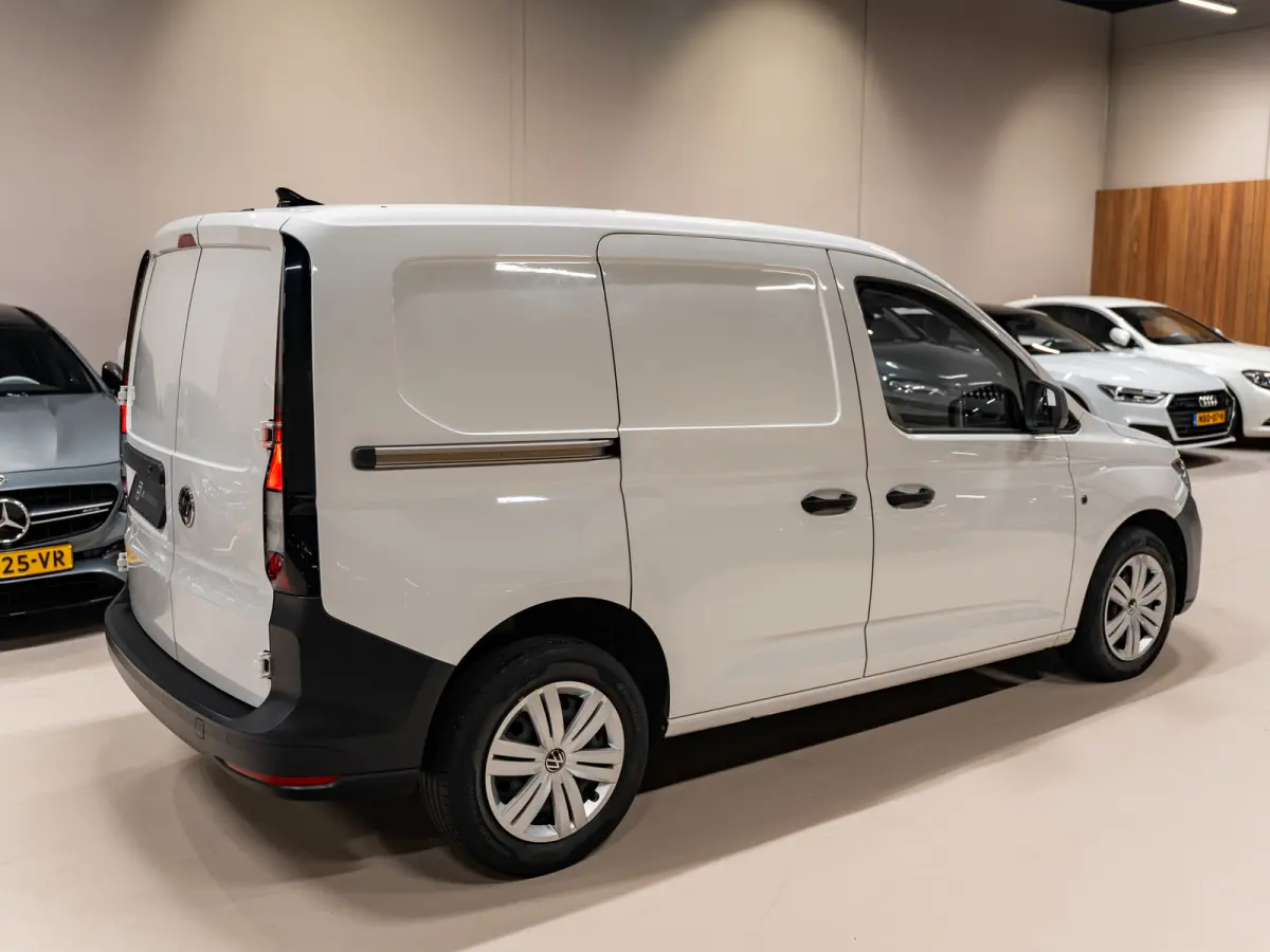 2.0 TDI DSG Maxi, Cruise, Camera, Multistuur, Bluetooth/Tel, V+A PDC, Euro 6