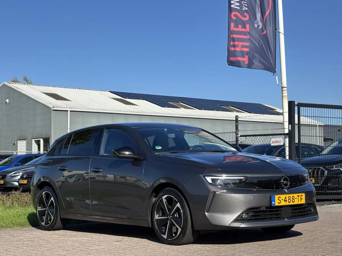 Hybrid Business Edition trekhaak camera stuur vw