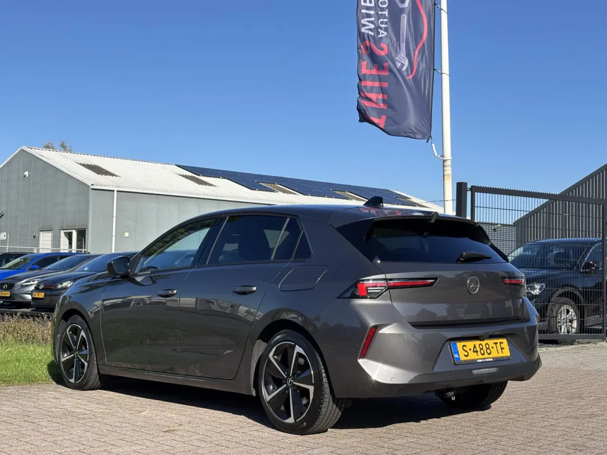 Hybrid Business Edition trekhaak camera stuur vw
