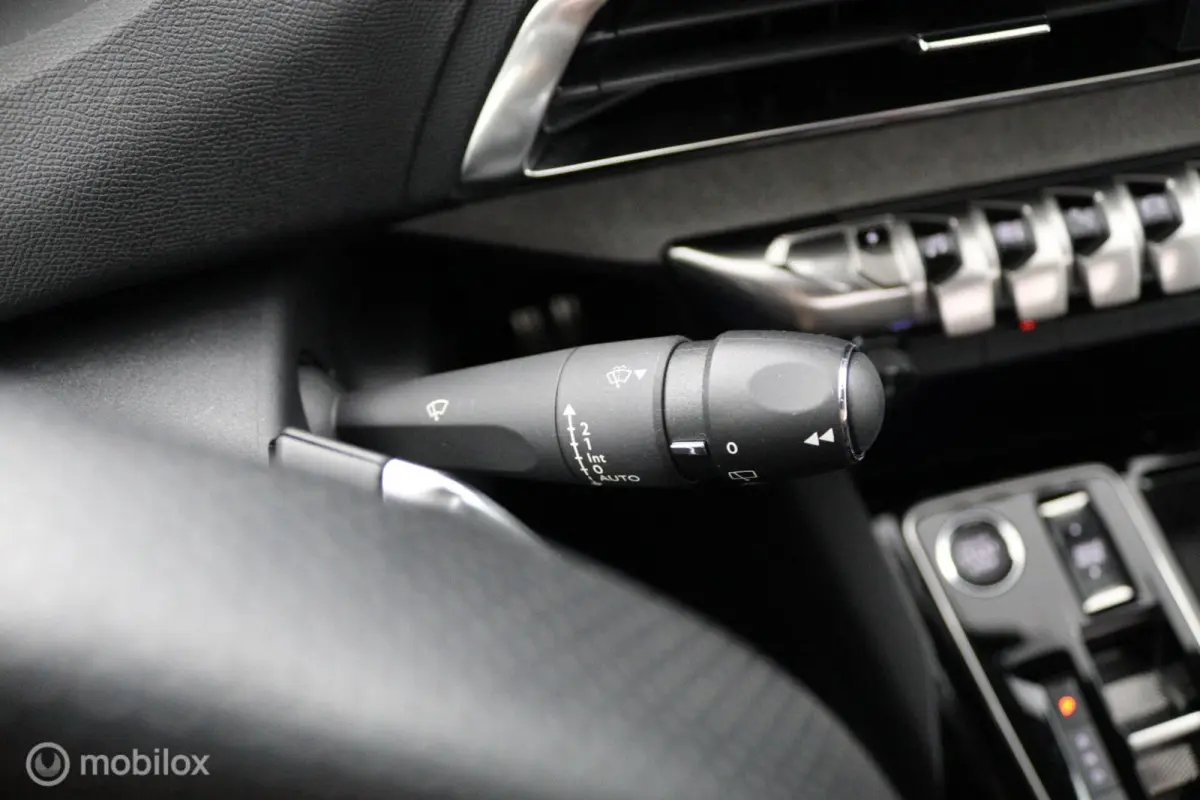 1.6 HYbrid 225 GT | Adapt. Cruise | Pano | Camera | Keyless | Navi