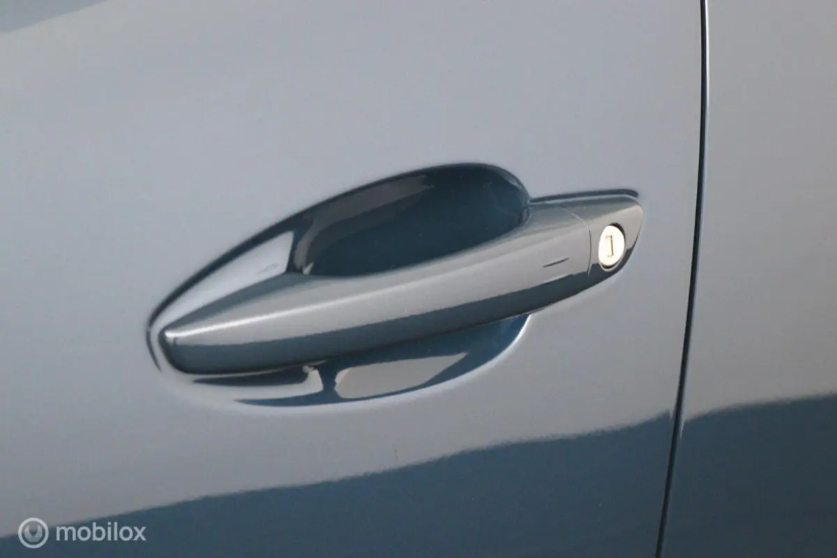 1.6 HYbrid 225 GT | Adapt. Cruise | Pano | Camera | Keyless | Navi
