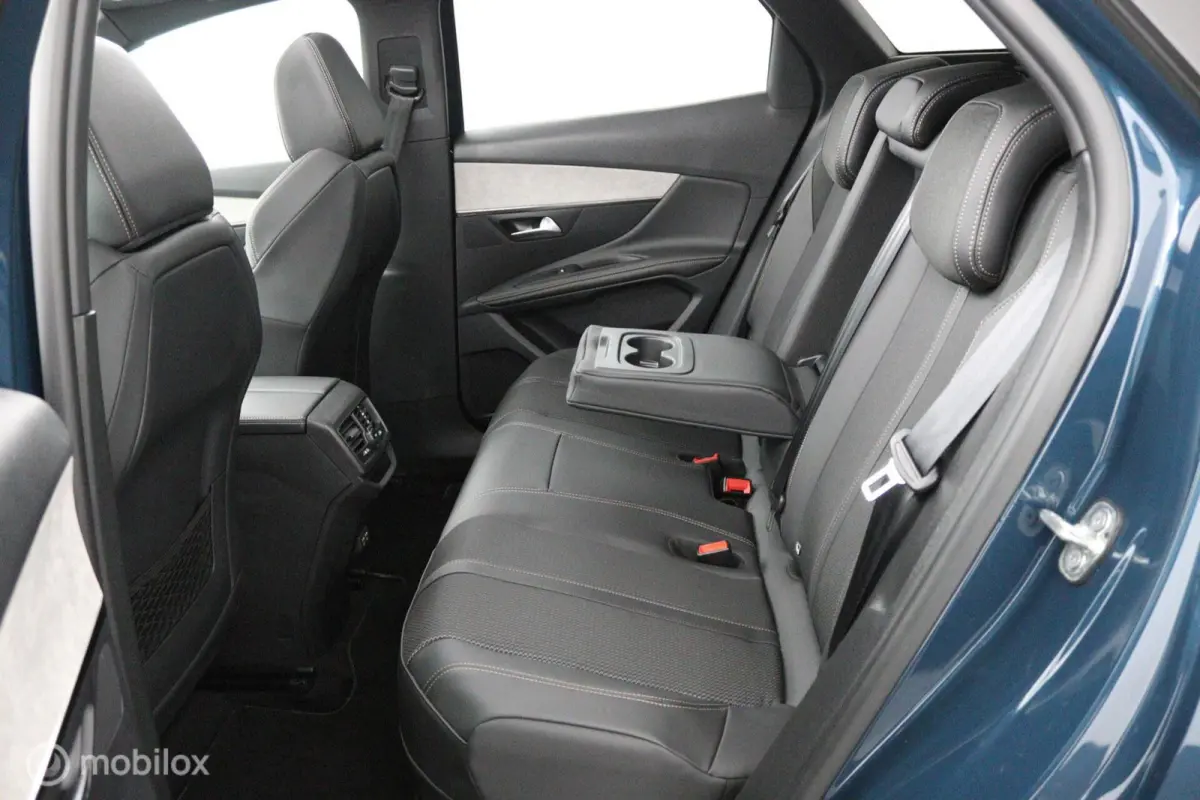 1.6 HYbrid 225 GT | Adapt. Cruise | Pano | Camera | Keyless | Navi