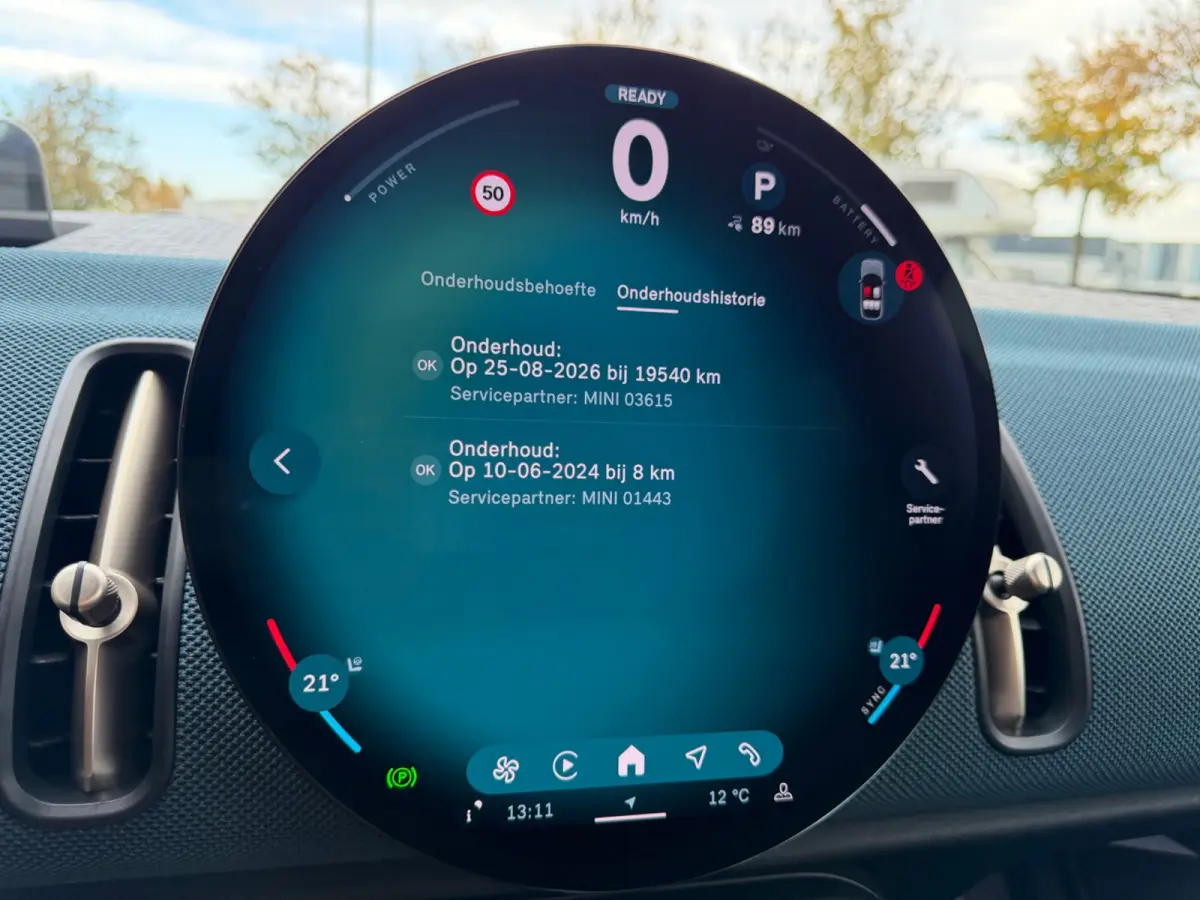 SE ALL4 Favoured XL 66.5 kWh, 20 inch, Trekhaak, FULL OPTIONS!