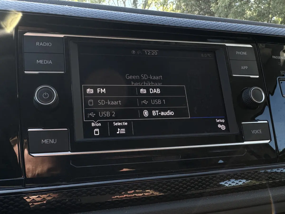 1.0 TSI 95PK LIFE EDITION CARPLAY/PDC/LED