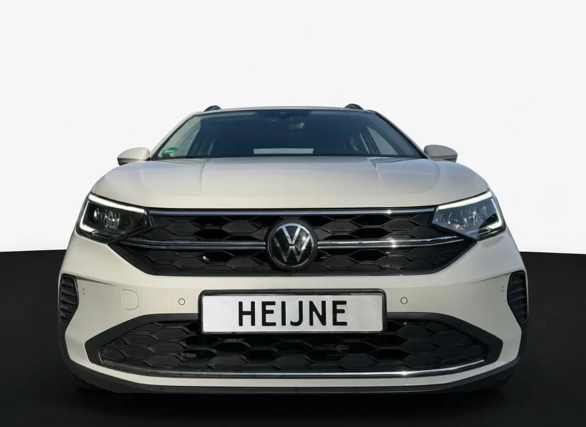 1.0 TSI 95PK LIFE EDITION CARPLAY/PDC/LED