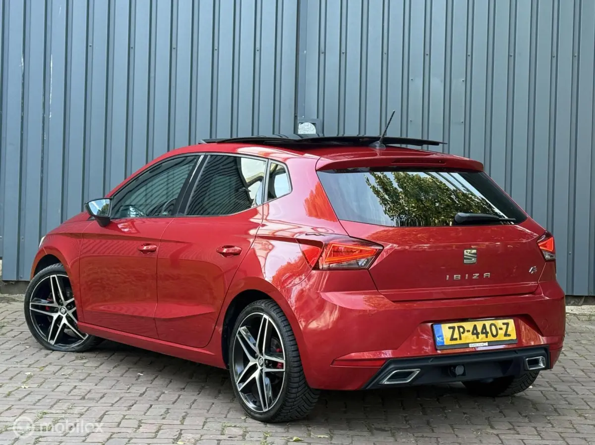 1.0 TSI FR |Pano|Virtual|Camera|Beats|LED|Keyless