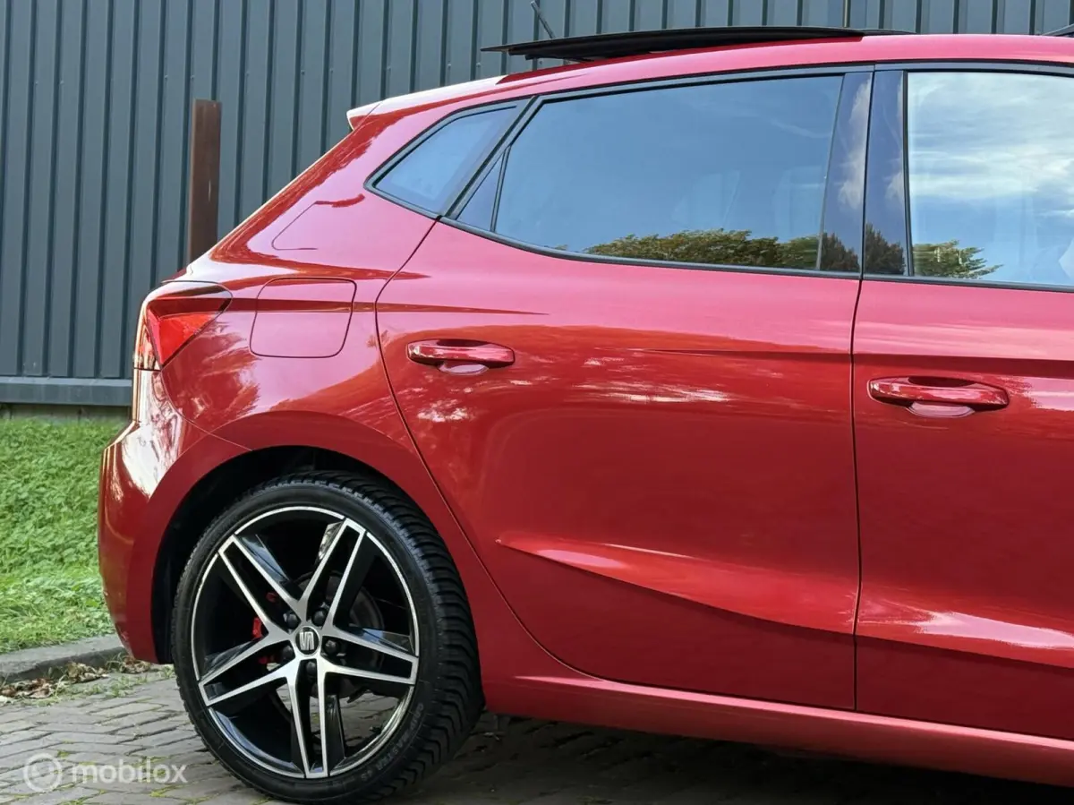 1.0 TSI FR |Pano|Virtual|Camera|Beats|LED|Keyless