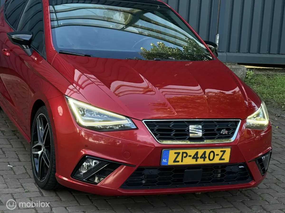 1.0 TSI FR |Pano|Virtual|Camera|Beats|LED|Keyless