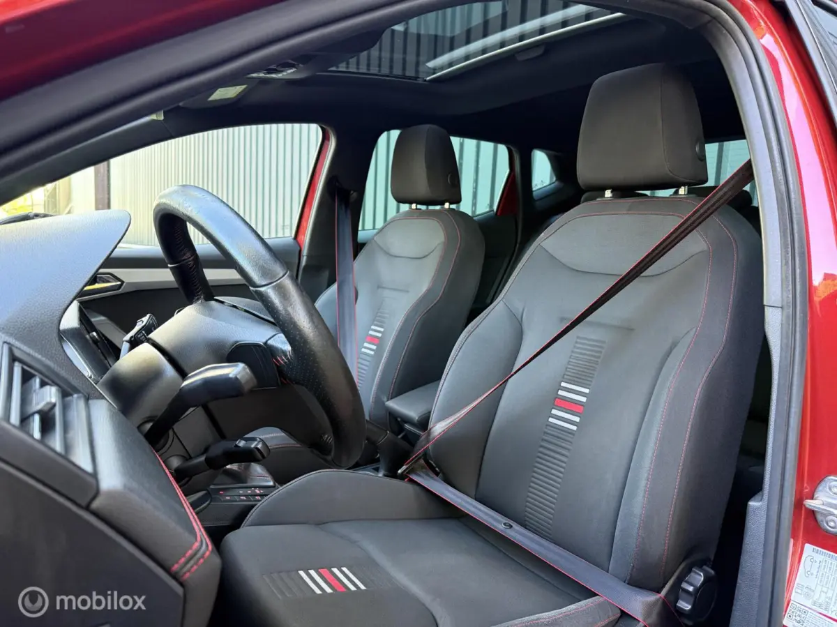 1.0 TSI FR |Pano|Virtual|Camera|Beats|LED|Keyless