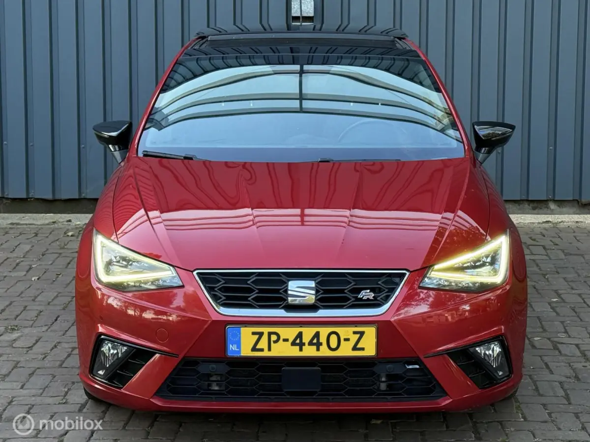 1.0 TSI FR |Pano|Virtual|Camera|Beats|LED|Keyless