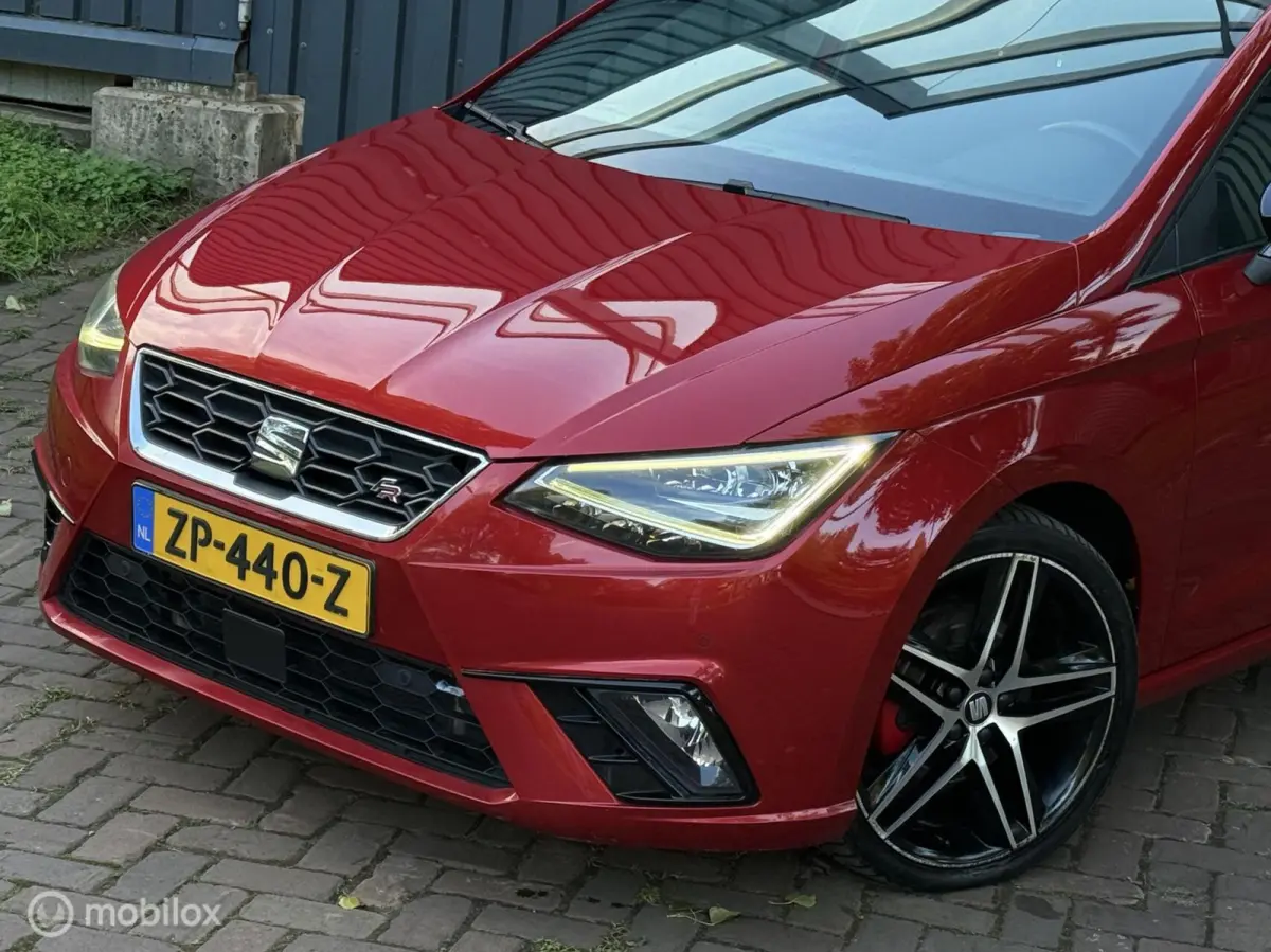 1.0 TSI FR |Pano|Virtual|Camera|Beats|LED|Keyless