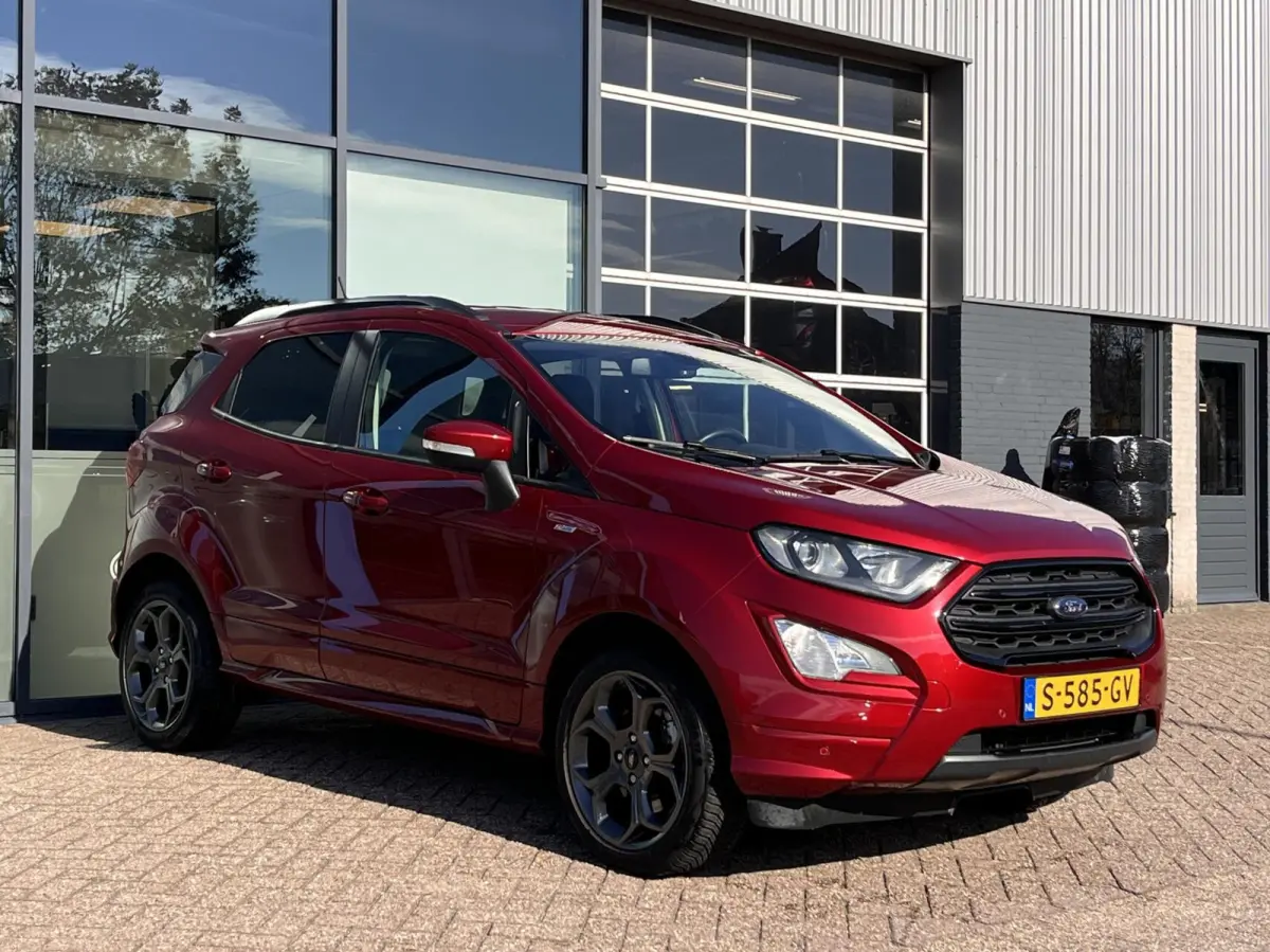 1.0 EcoBoost ST-Line 125PK Automaat Winterpack Camera Cruise Carplay-Navi Blind-Spot Parkeersensoren Climate Privacy Glass All-Seasons *Dealer Onderhouden*