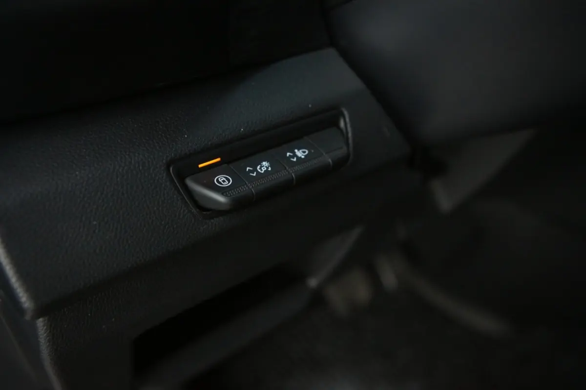 2.0 Blue dCi T30 L2