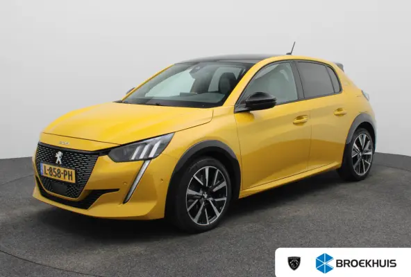 1.2 PureTech GT Pack | Automaat | Carplay | Pano dak | Camera | Adaptieve cruise | Stoelverwarming | Navi |